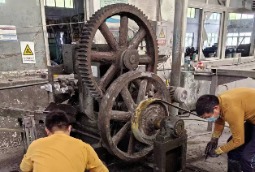 昆山二手机械翻新喷漆价格